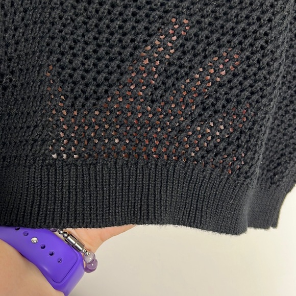 American Eagle Outfitters Knit Crop Top Camisole Floral Embroidery Black Size L - Picture 6 of 6